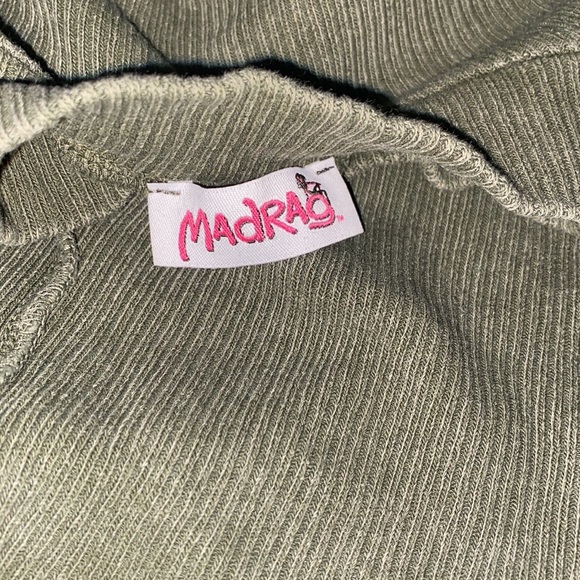 MADRAG Crop Top - Picture 3 of 4